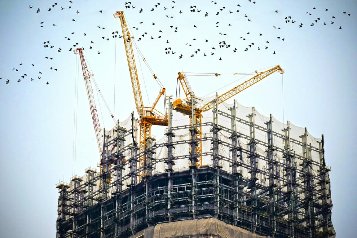 Construction Tech Pitch Deck: How to Structure Your Case for ConTech Investors