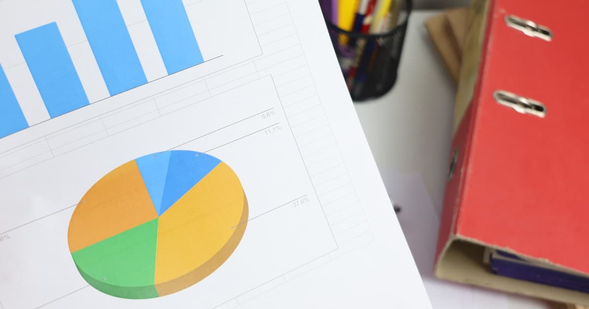 How to Make an Investor Pitch Deck That Gets Funded